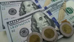 سعر الدولار مقابل الجنيه اليوم الاثنين 15 ديسمبر 2025 يشهد تراجعًا بعد الهبوط الأخير